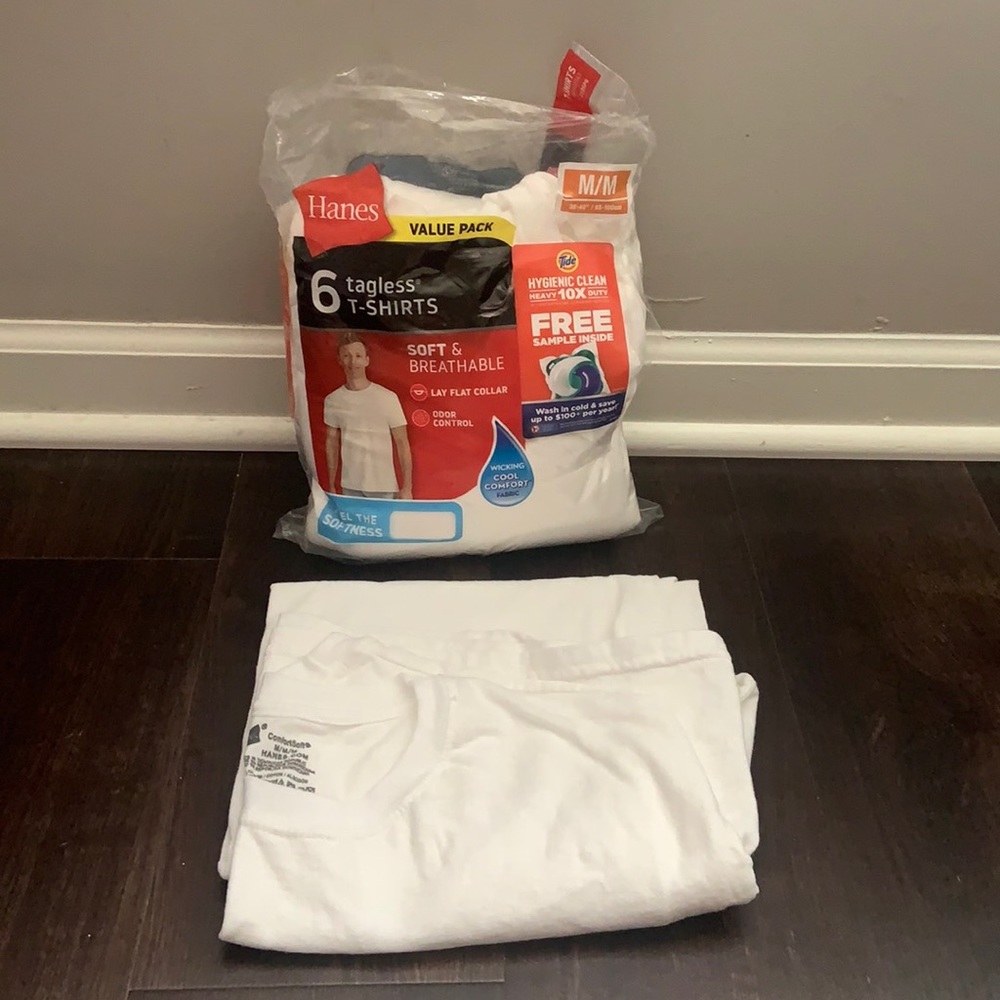 Hanes Value Pack - 6 Tagless T-Shirts